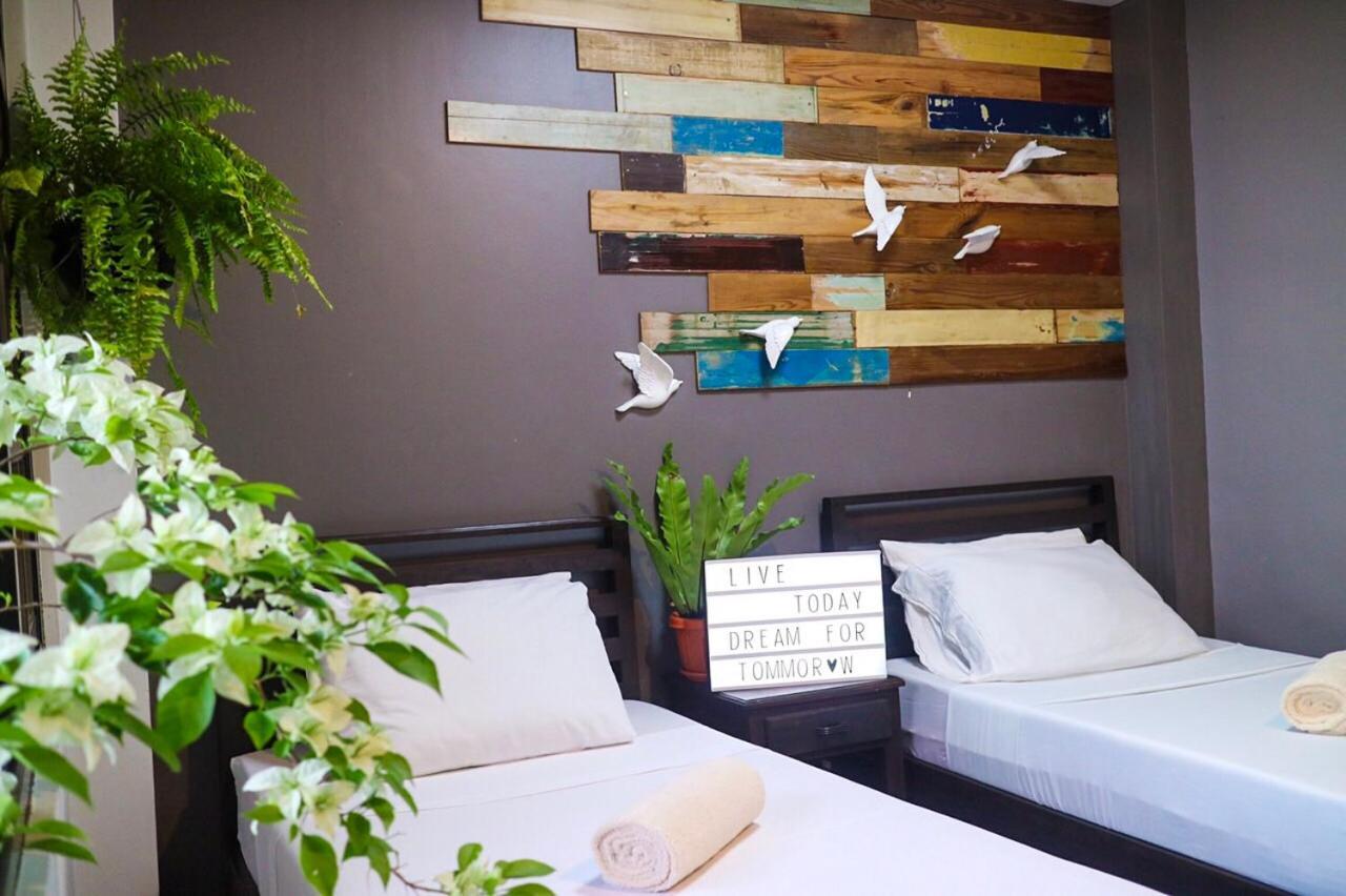 Hostel Privado Puerto Princesa Ngoại thất bức ảnh
